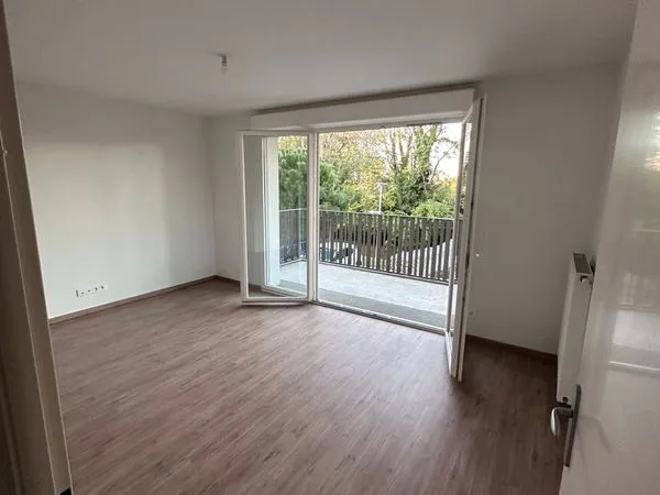 Location T 2 33520 Bruges