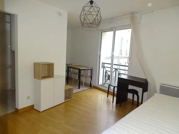 A VENDRE STUDIO CENTRE VILLE