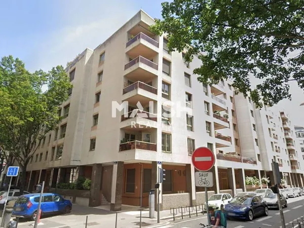 Bureau 245 m²