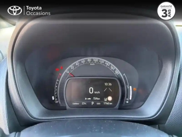 Toyota Aygo x 1.0 vvt-i 72ch design s-cvt my23 — photo 6