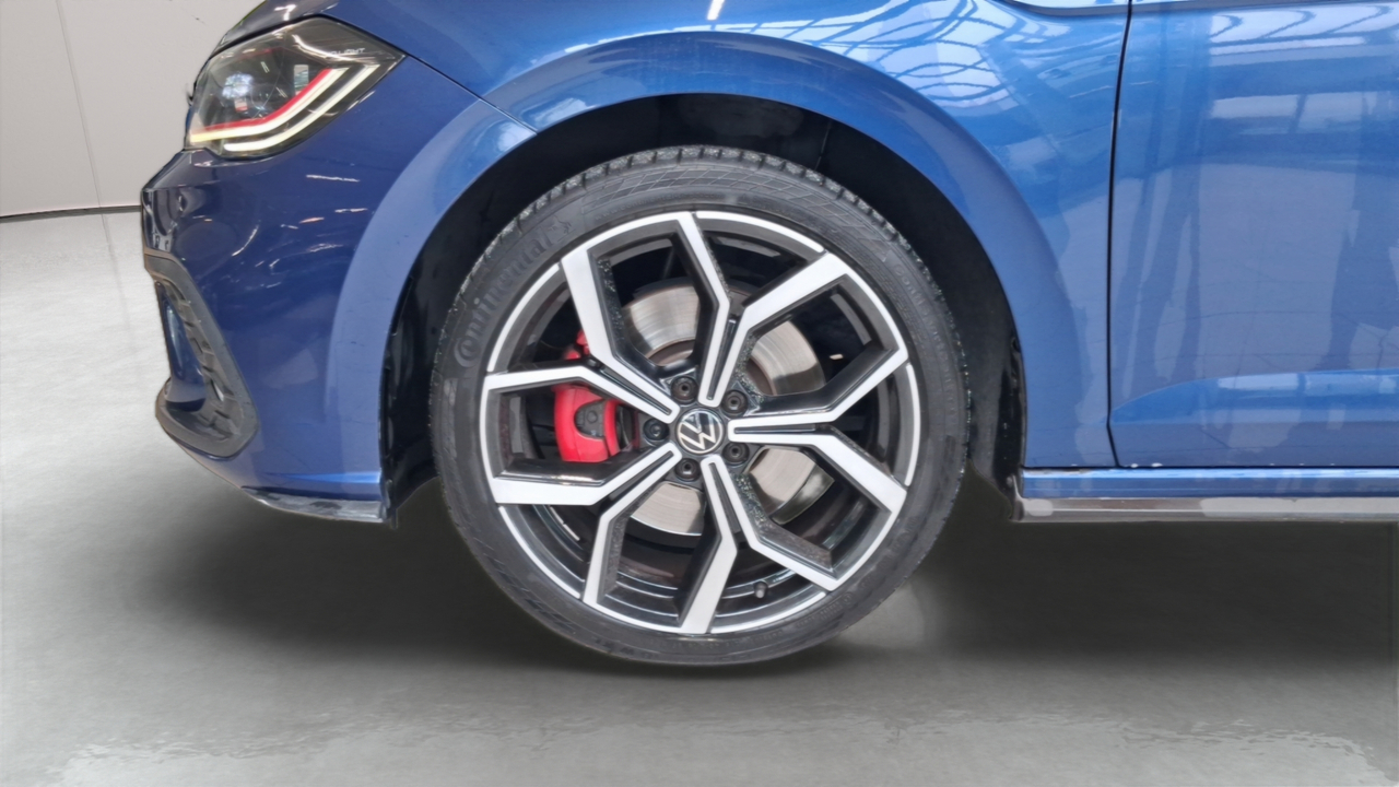 Volkswagen Polo 2.0 TSI 207 S&amp;S DSG7 — photo 14
