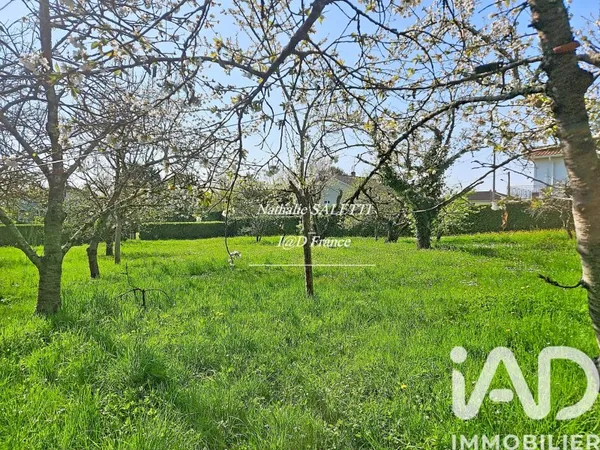 Terrain 1300 m²