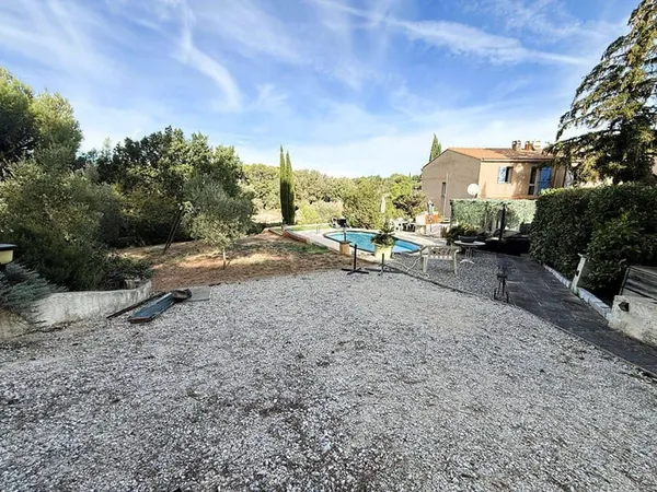Villa 4 pièces 104 m²