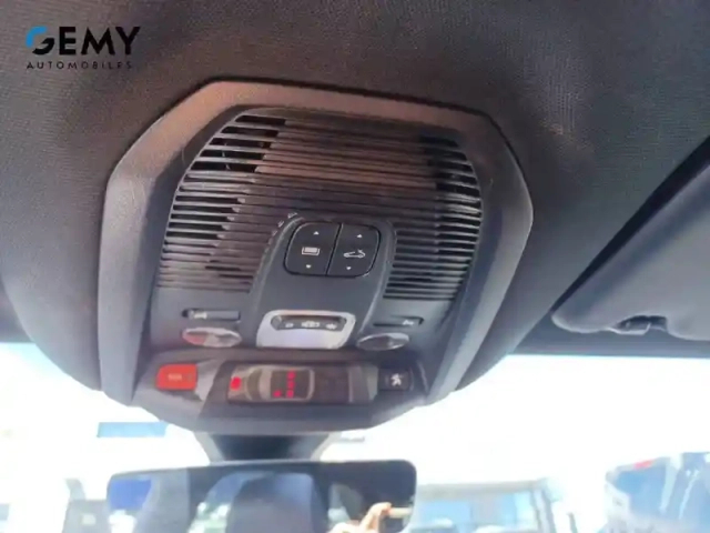 Peugeot 3008 puretech 130ch s&amp;s eat8 — photo 27