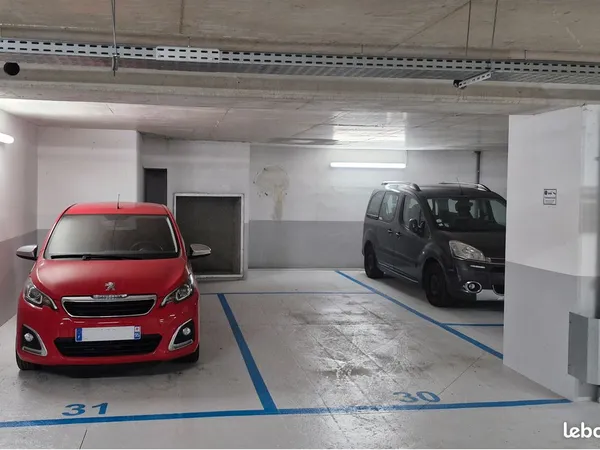 Parking à Clamart - Grand Canal