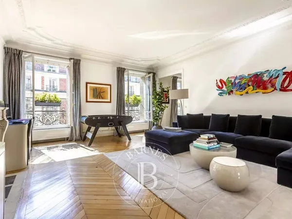 Appartement 5 pièces 161 m²