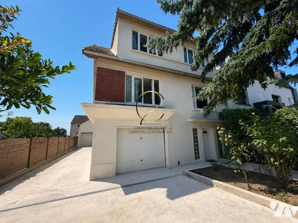 Maison 7 pièces 145 m²