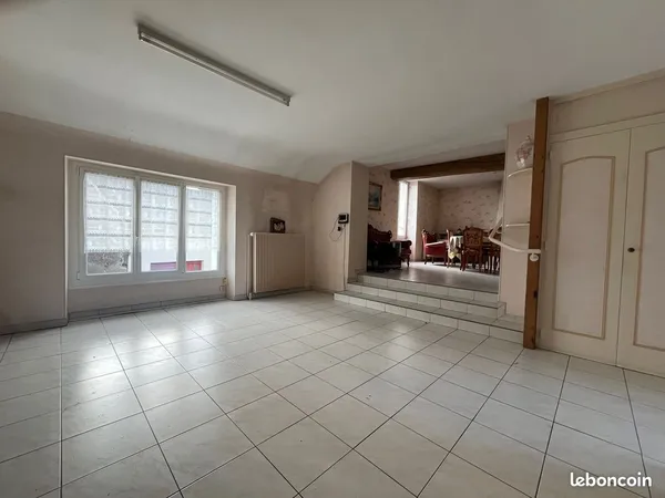 Maison 6 pièces 180 m²
