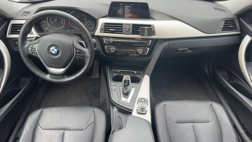 BMW Serie 3 2.0 320d 190 - Lounge – 2016 – 87840 km – Diesel – Boîte Automatique — photo 26