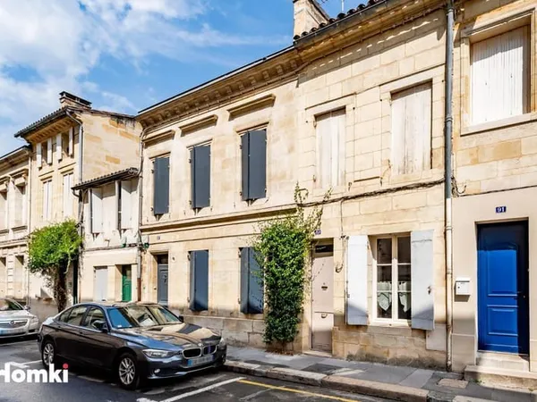 Maison de ville T5 de 90 m² à Libourne 33500