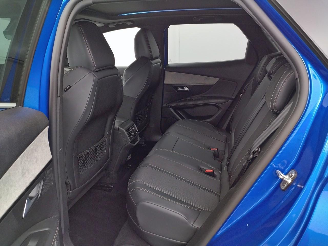 Peugeot 3008 hybrid 225 e-eat8 gt — photo 13