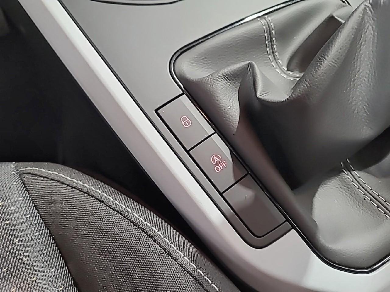 Seat Arona 1.0 tsi 95 ch start/stop bvm5 urban — photo 24