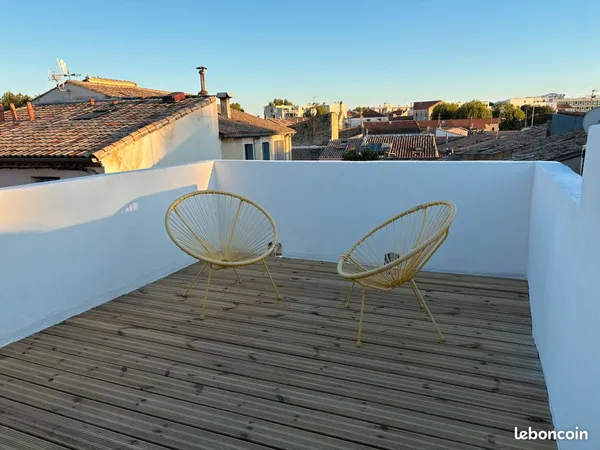2 de 50 m² esprit Loft — Dernier étage avec terrasse de 13 m² et vue dégagée
