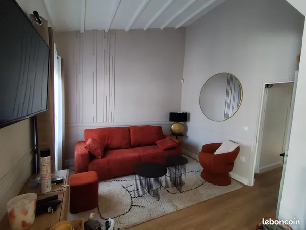 LOUE APPARTEMENT meublé