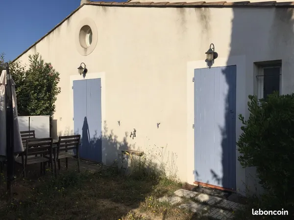 T1 Venelles Les cabassols 30m2 + mezzanine 8m2