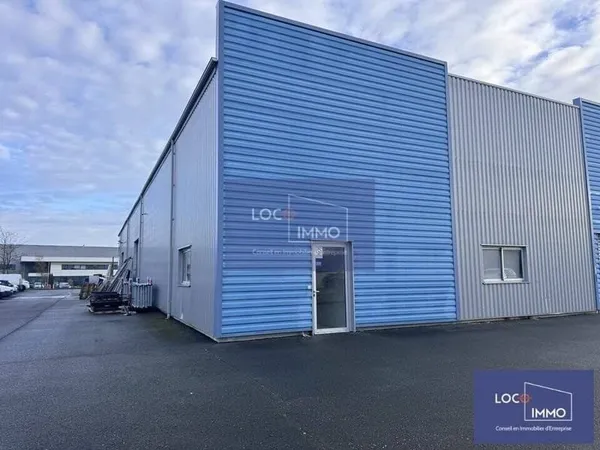 Local d'activité 564 m²