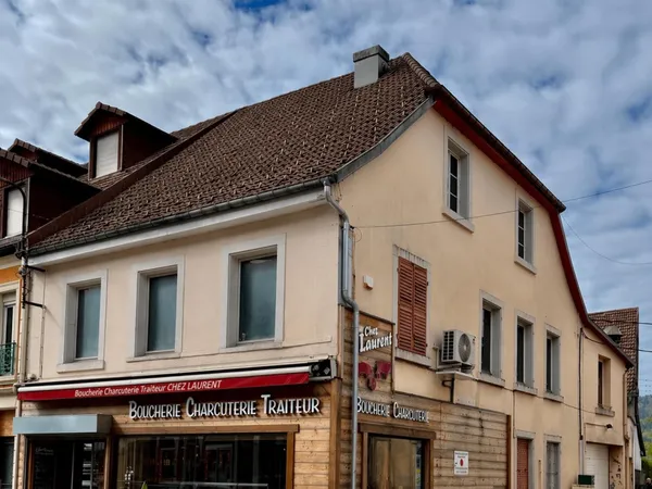 EXCLUSIVITE - Immeuble de rapport avec commerce loué