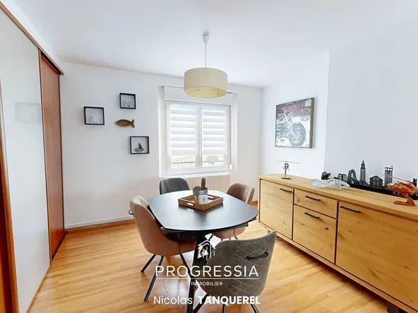 LE HAVRE - Appartement de 78 m² avec garage, au calme et en très bon état général !