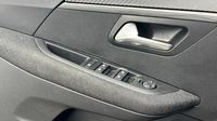 Peugeot 208 1.2 100ch S&S Style — photo 19