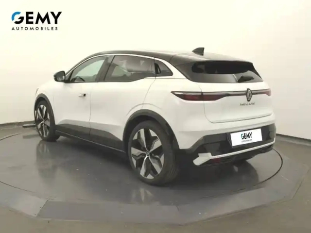 Renault Megane e-tech ev60 220 ch super charge — photo 29