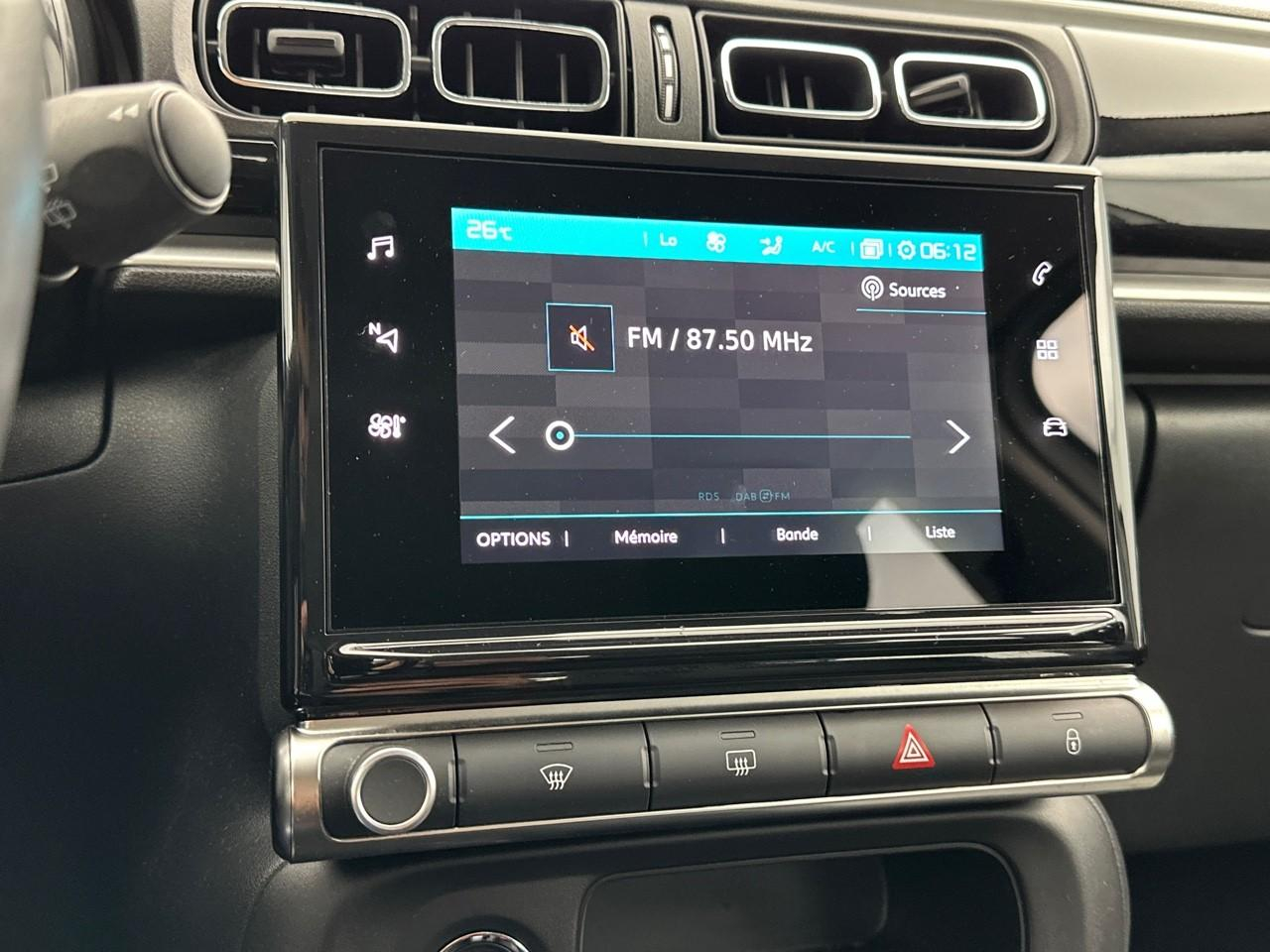 Citroën C3 puretech 110 s&s eat6 shine — photo 22