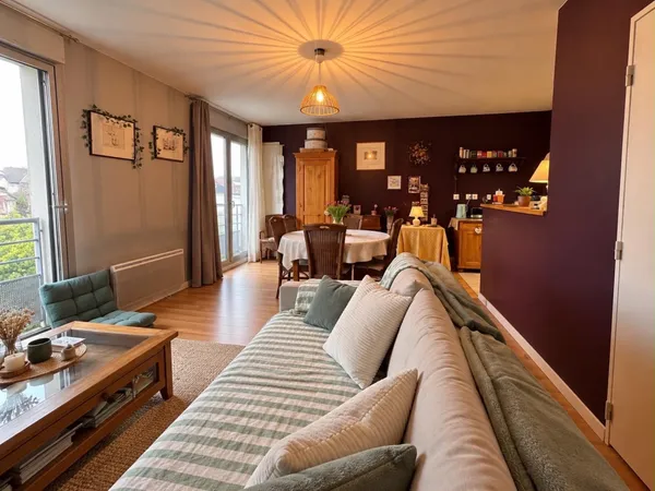 Bel appartement loué T2 avec balcon et parking