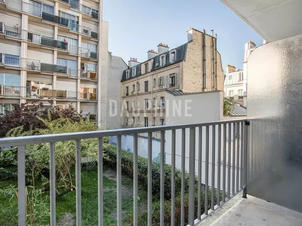 PARIS 16 - MUETTE