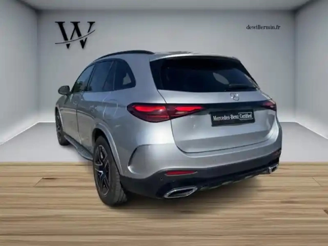 Mercedes Glc 300 e  hybrid eq 4matic am — photo 4