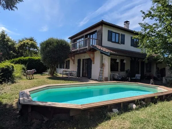 Maison 4 pièces 166 m²