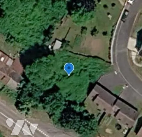 Terrain 653 m²