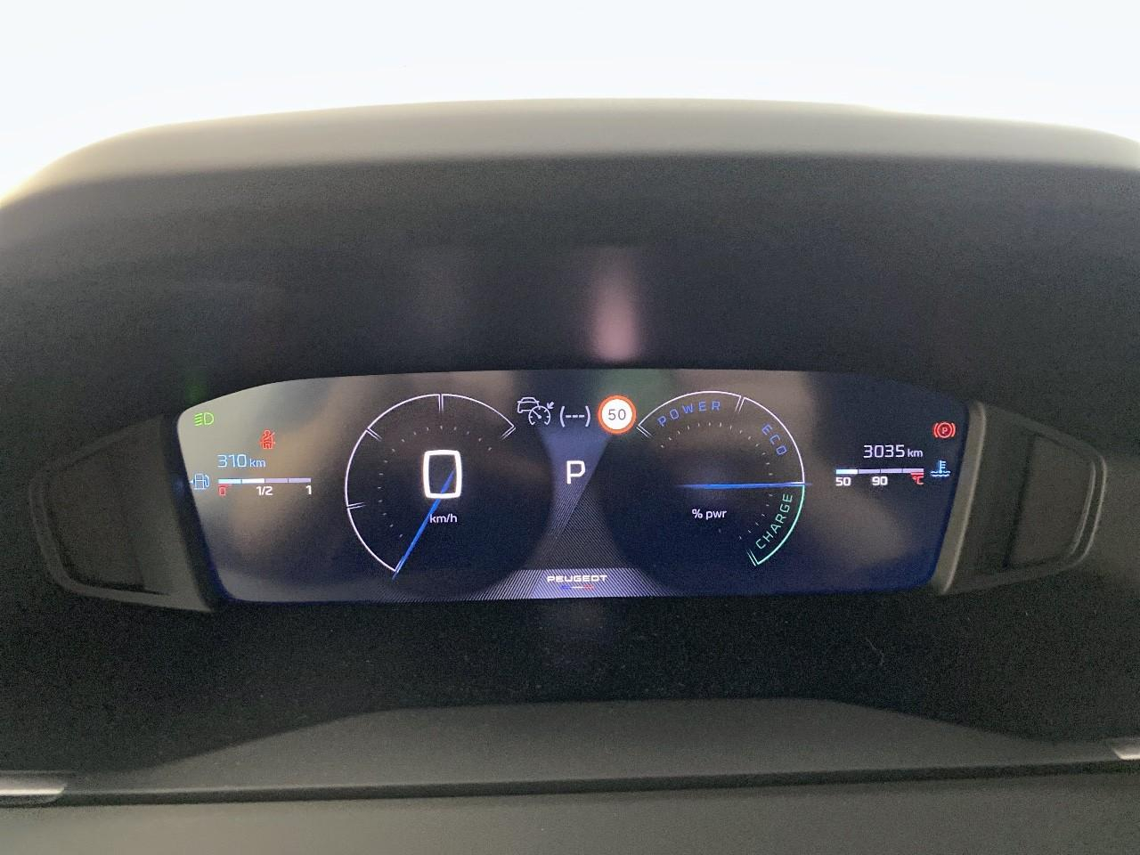 Peugeot 2008 hybrid 145 ch e-dcs6 allure — photo 13