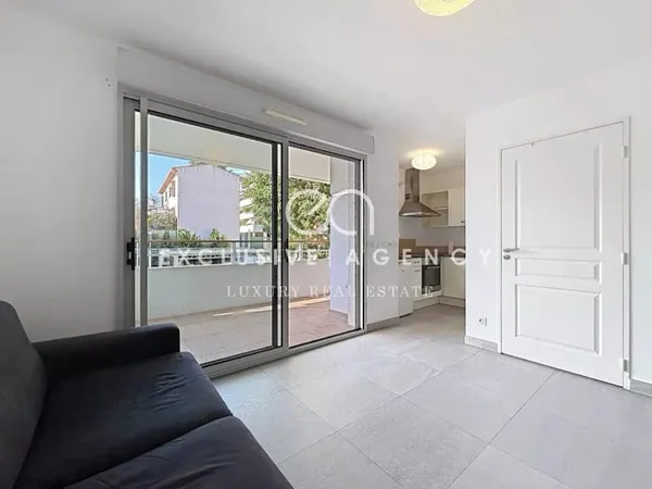 Studio 1 pièce 26 m²