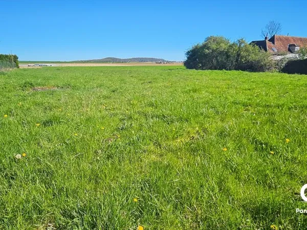 Terrain 1068 m²
