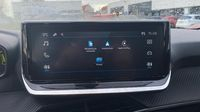 Peugeot 208 1.2 Hybrid 136ch Allure e-DCS6 — photo 18