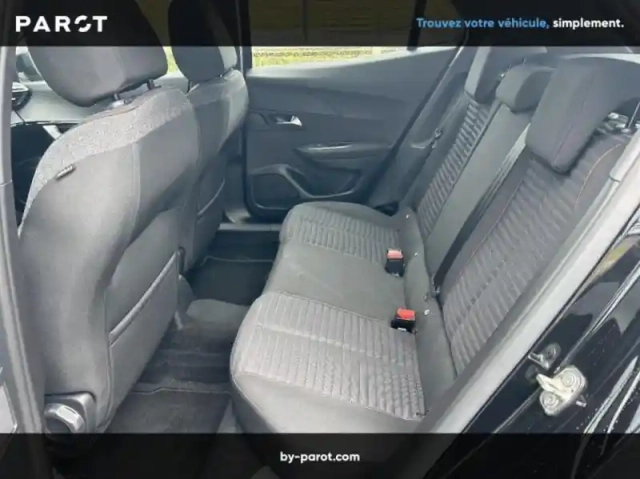 Peugeot 2008 1.2 puretech 130ch s&amp;s allure eat8 7cv — photo 8