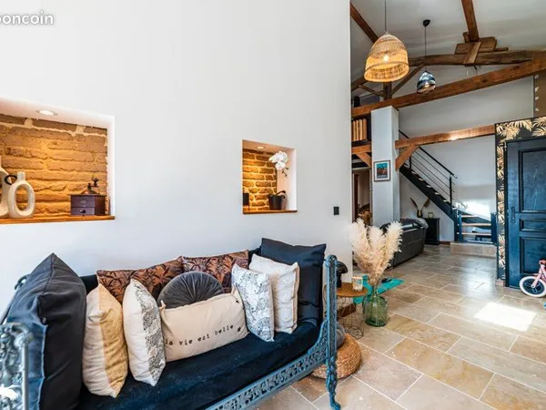Maison 6 pièces 180 m²