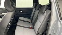 Dacia Jogger 1.6 hybrid 140ch Extreme 7 places -24 — photo 10