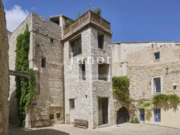 Hôtel particulier 8 pièces 260 m²