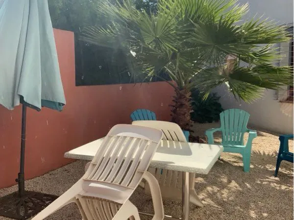 ÉTUDIANT bon quartier FERIA