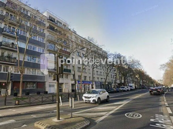 Local commercial 95 m²