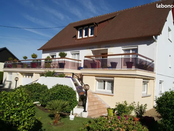 Grande maison avec 4 logements indépendants