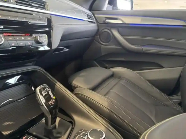 Bmw X2 sdrive18ia 136ch edition goldplay dkg7 — photo 12