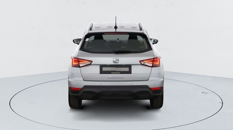 Seat Arona — photo 6