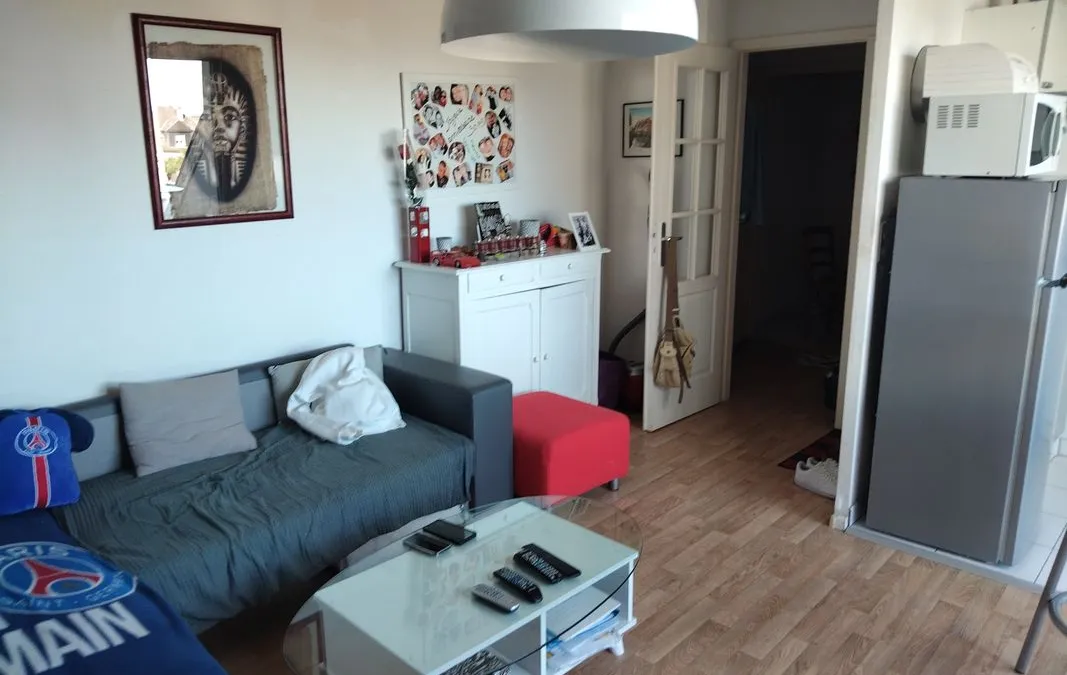 Photo 1