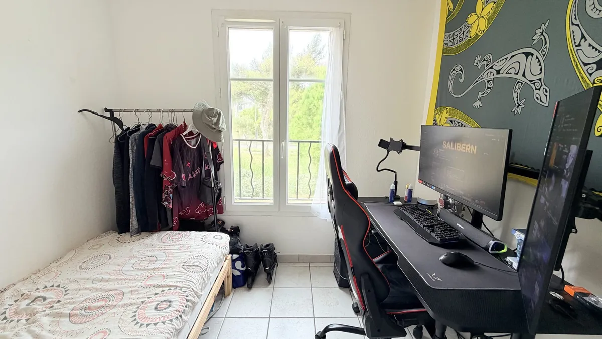 Photo 16
