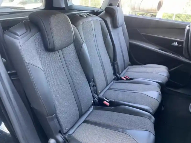 Peugeot 5008 ii puretech 130 s&amp;s allure business — photo 21