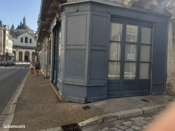 Location local commercial Périgueux 550e direct propriétaire