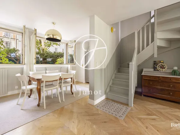 Appartement 7 pièces 170 m²