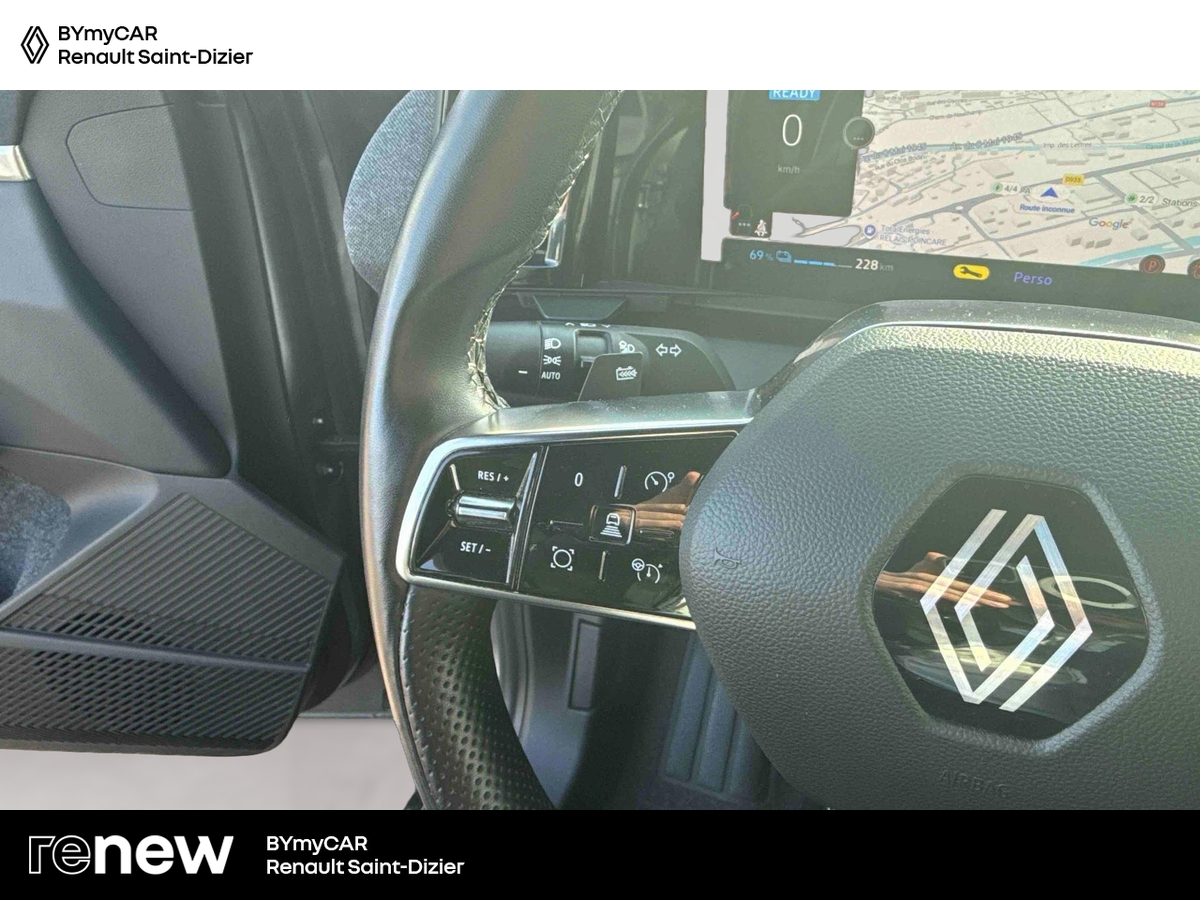 Renault Megane E-Tech EV60 220 ch optimum charge — photo 17