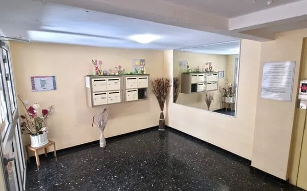 Secteur Lakanal appartement ascenseur, parking et loggia